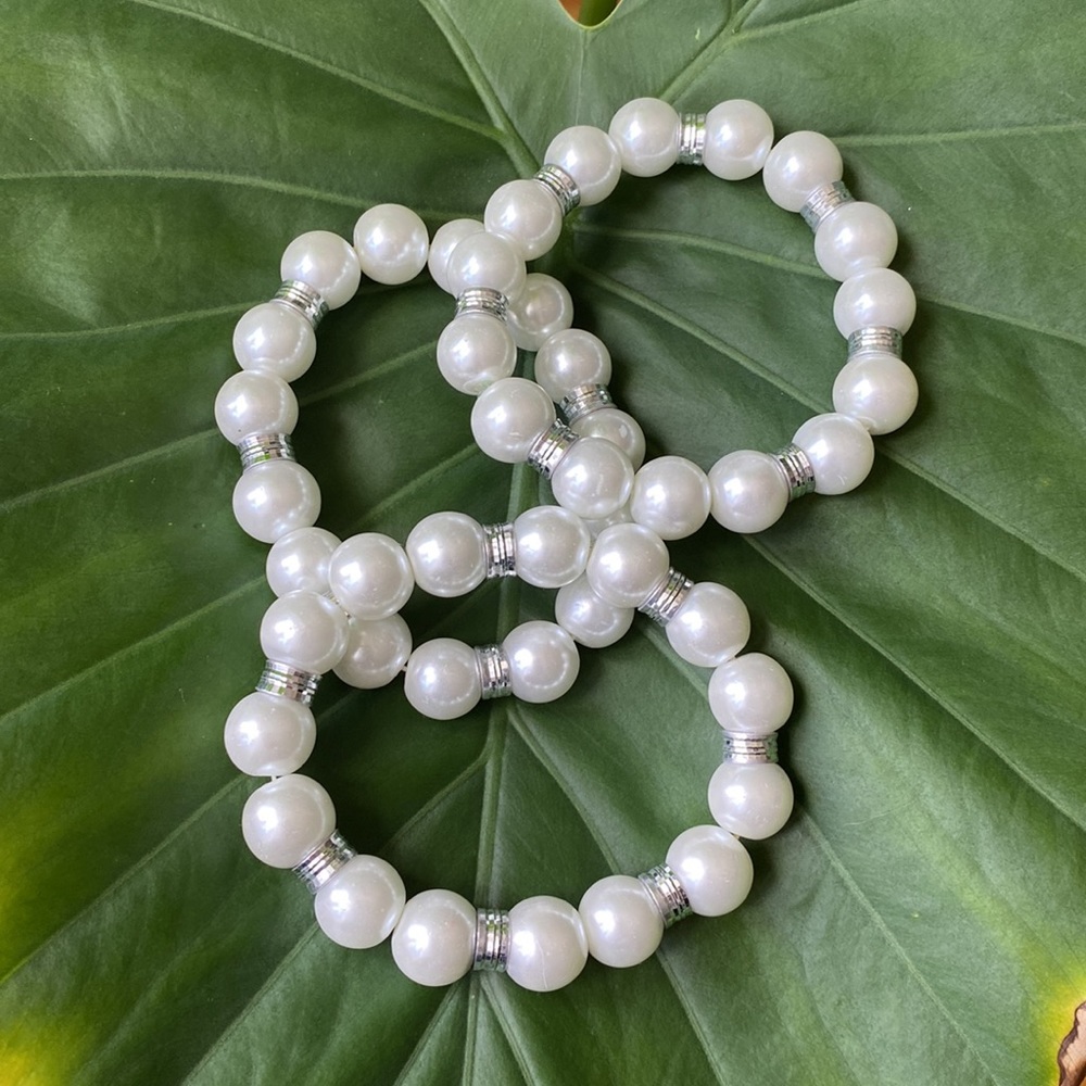 White Beaded Bracelet
